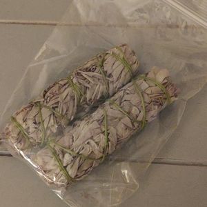 3 for $25 Bundle of white sage 🌵